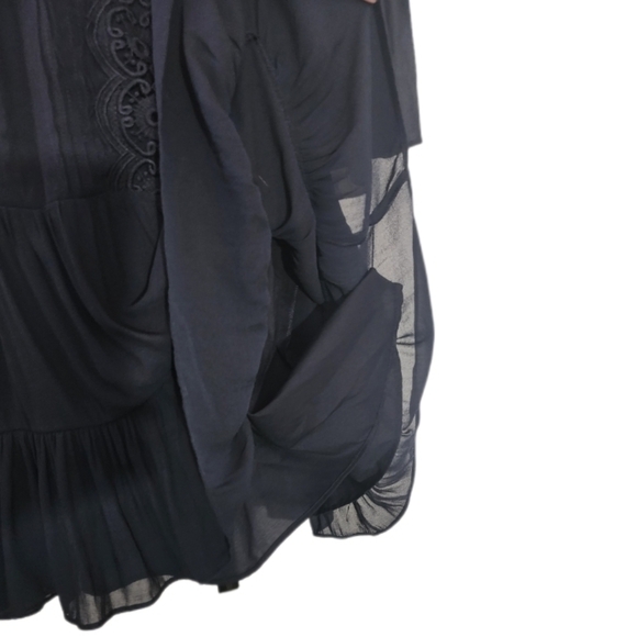 Loft Dress Ruffles and Lace Relaxed Fit Navy Size 6 - Picture 14 of 17